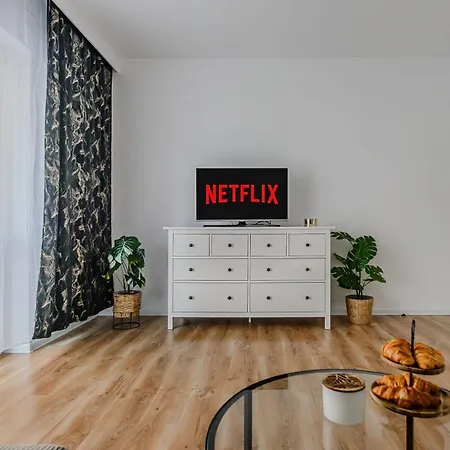 Daire Lumina Stylish With Parking In Center Łódź