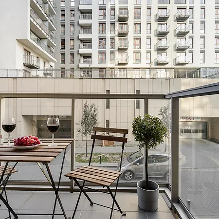 Lumina Stylish With Parking In Center Lejlighed