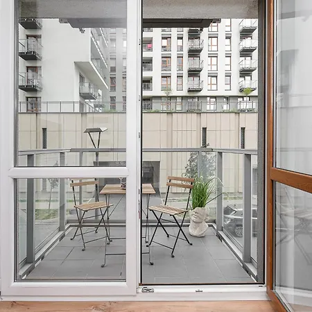 Lumina I Stylish 2-room With Parking I Center I Balcony *