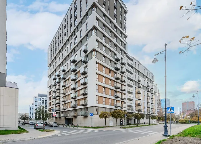 Lumina Stylish With Parking In Center Lejlighed