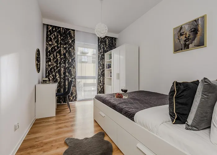 Daire Lumina Stylish With Parking In Center *