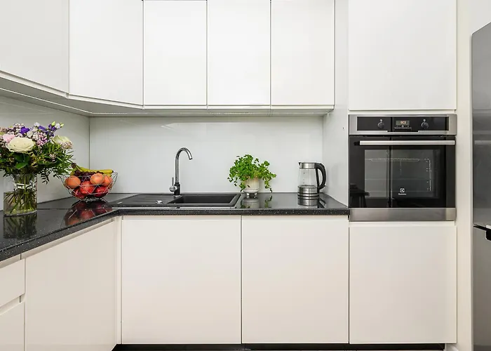 Lumina Stylish With Parking In Center Łódź